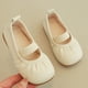 thumbnail image 4 of Puntoco Pantuflas Para Bebés Y Niñas，Zapatos De Cuero Para Niña, Zapatos De Suela Blanda Con Una Sola Pierna, Zapatos De Boca Baja, Zapatos De Princesa Para Niña, Zapatos De Abuela, Beige 35, 4 of 5