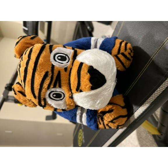 Fabrique Innovations NCAA Pillow Pet, Memphis Tigers