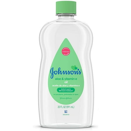 Johnson's Baby Oil With Aloe Vera & Vitamin E Aloe Vera & Vitamin E