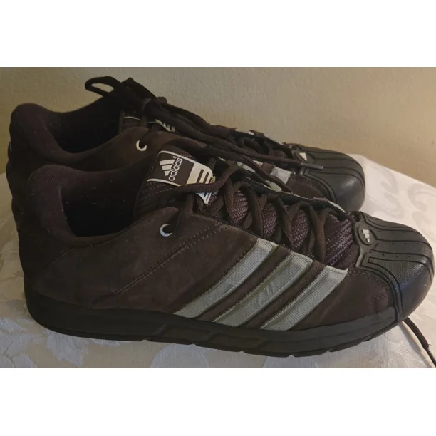 Men's Adi-das Brown Suede Tennis Shoes with Tan stripes Size 12