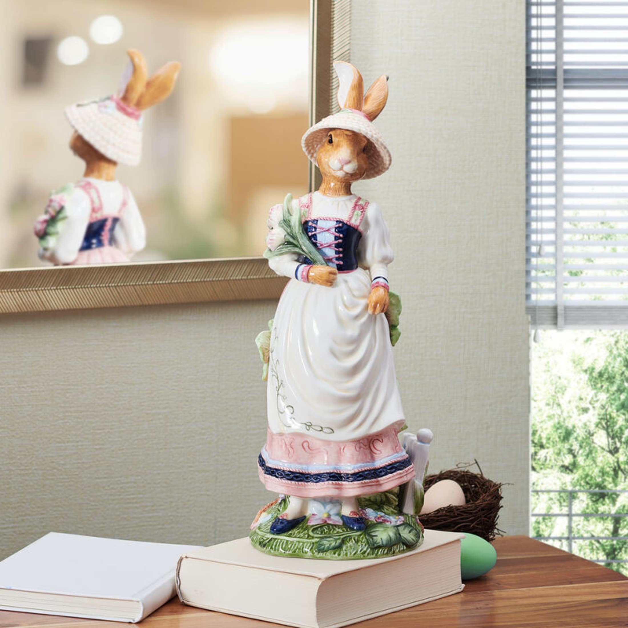 Fitz and Floyd Jardin Rabbit Female Earthenware Decorative Figurine