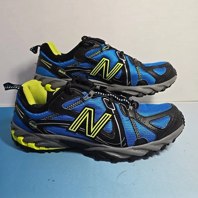 New Balance Mens 573 ME573BL Blue Running Shoes Sneakers Size 9 D