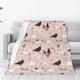 thumbnail image 1 of Balery Funny Chicken Manta de Felpa Suave y Acogedora – Cobija de Franela Aterciopelada para Cama, Lavable y Cálida para Sofá, Mascotas, Transpirable-80"x60", 1 of 7