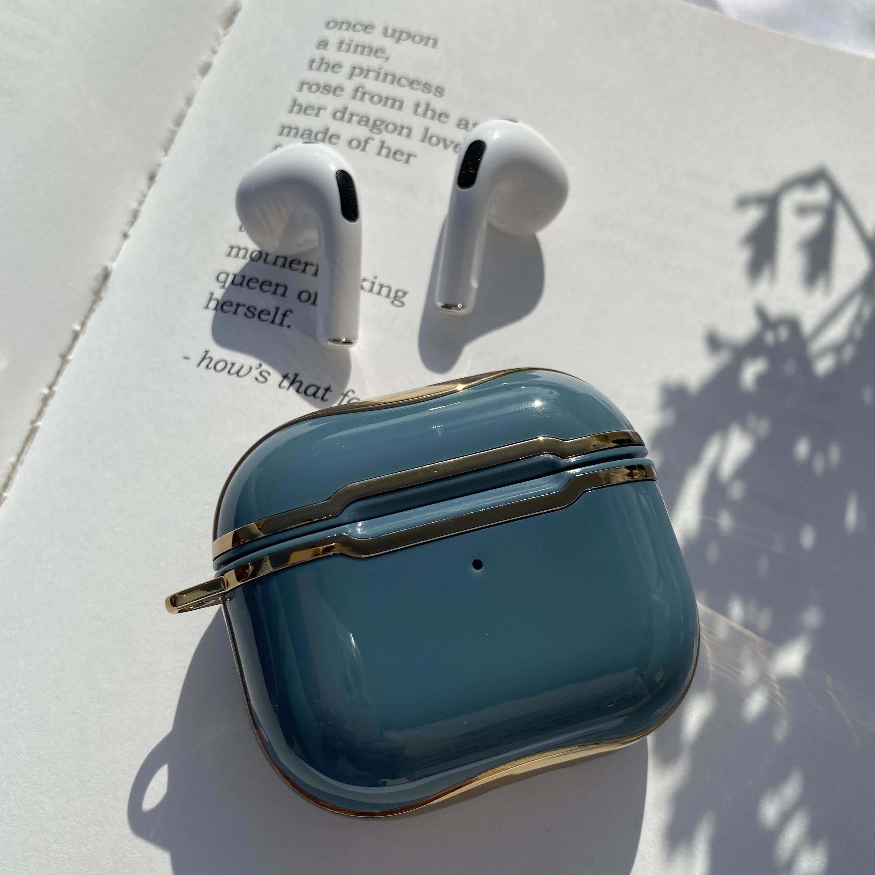 KIQ Airpod 3rd Generation Case, Airpods 3 Charging Case Cover for Apple Air  Pod 3 2021 A2564 A2565 (Canvas Case Navy Blue/Gold)