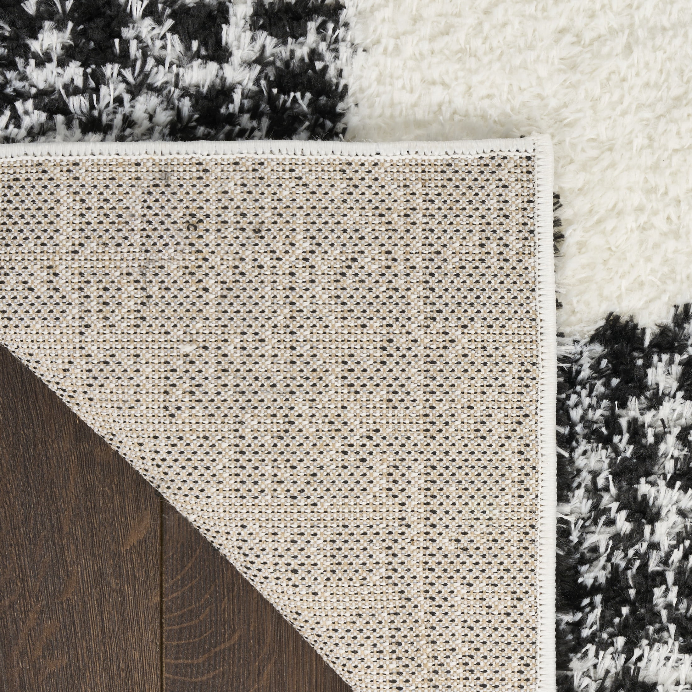 Nourison Pacific Shag 5'3" x 7'3" Ivory Black Shag Indoor Rug