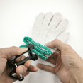 thumbnail image 2 of 10 clips para guantes con mosquetón, clips de seguridad utilizados para evitar la pérdida de guantes de trabajo, multicolor, 2 of 4