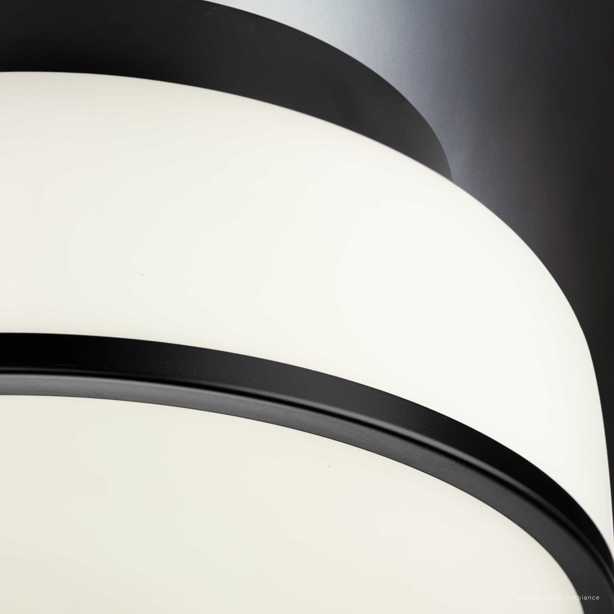 Luxury Modern Ceiling Light, Matte Black, UHP4772