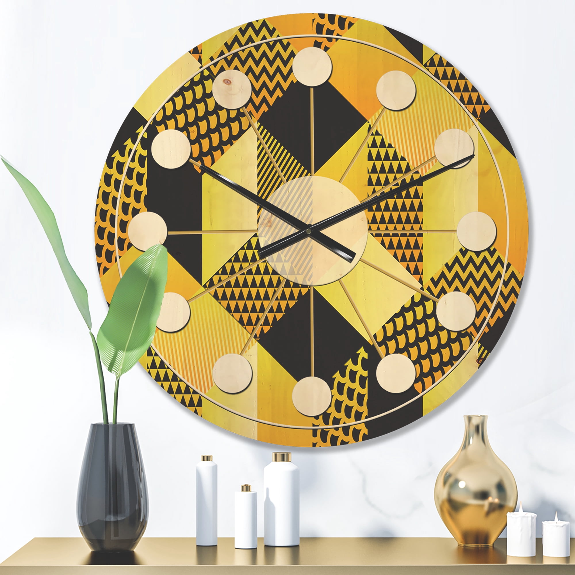 Designart 'Hexagon Retro Pattern II' Mid-Century Modern Wood Wall Clock
