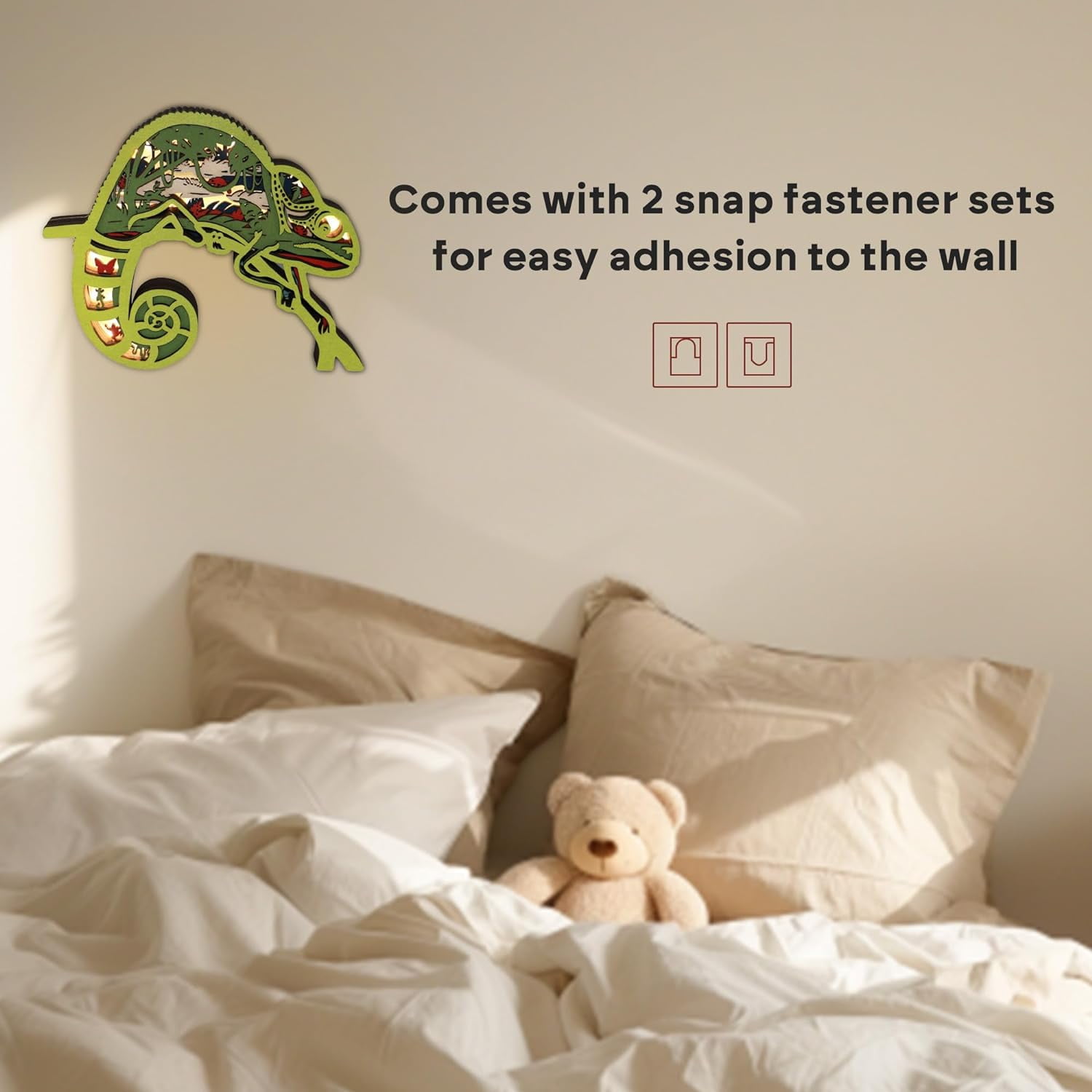 3D Wooden Animals Carving LED Night Light, Chameleon Decor Wood Carved Lamp Cabin Statues Wall Hanging Figurine Forest Sculpture Silhouette Ornament for Living Room Bedroom Office for Birthday Gift