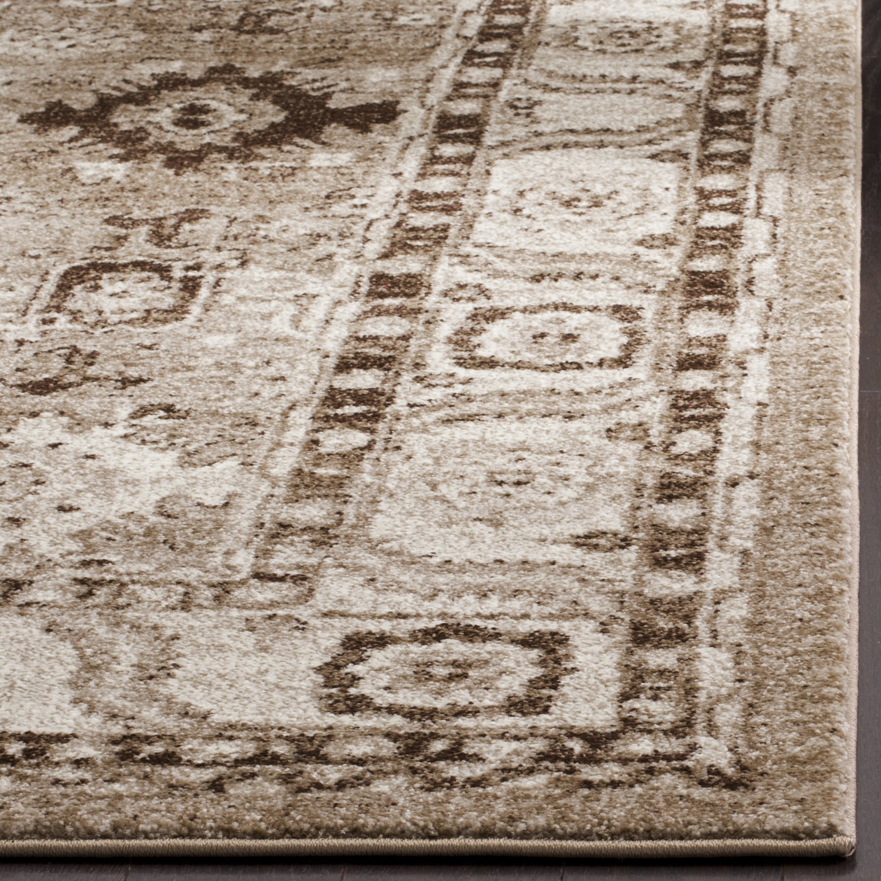 SAFAVIEH Vintage Hamadan Pema Traditional Area Rug, Taupe, 9' x 12'