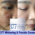 thumbnail image 2 of 377 Crema blanqueadora para pecas, aclara las manchas oscuras, mejora el tono de la piel opaca, loción iluminadora hidratante para mujeres y hombres, novedad de 2024, 2 of 5