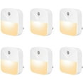 thumbnail image 1 of Paquete de 6 enchufes para luz de noche, luz de noche LED blanca cálida con sensor inteligente de anochecer a amanecer para dormitorio, baño, pasillo, habitación de niños, 1 of 4