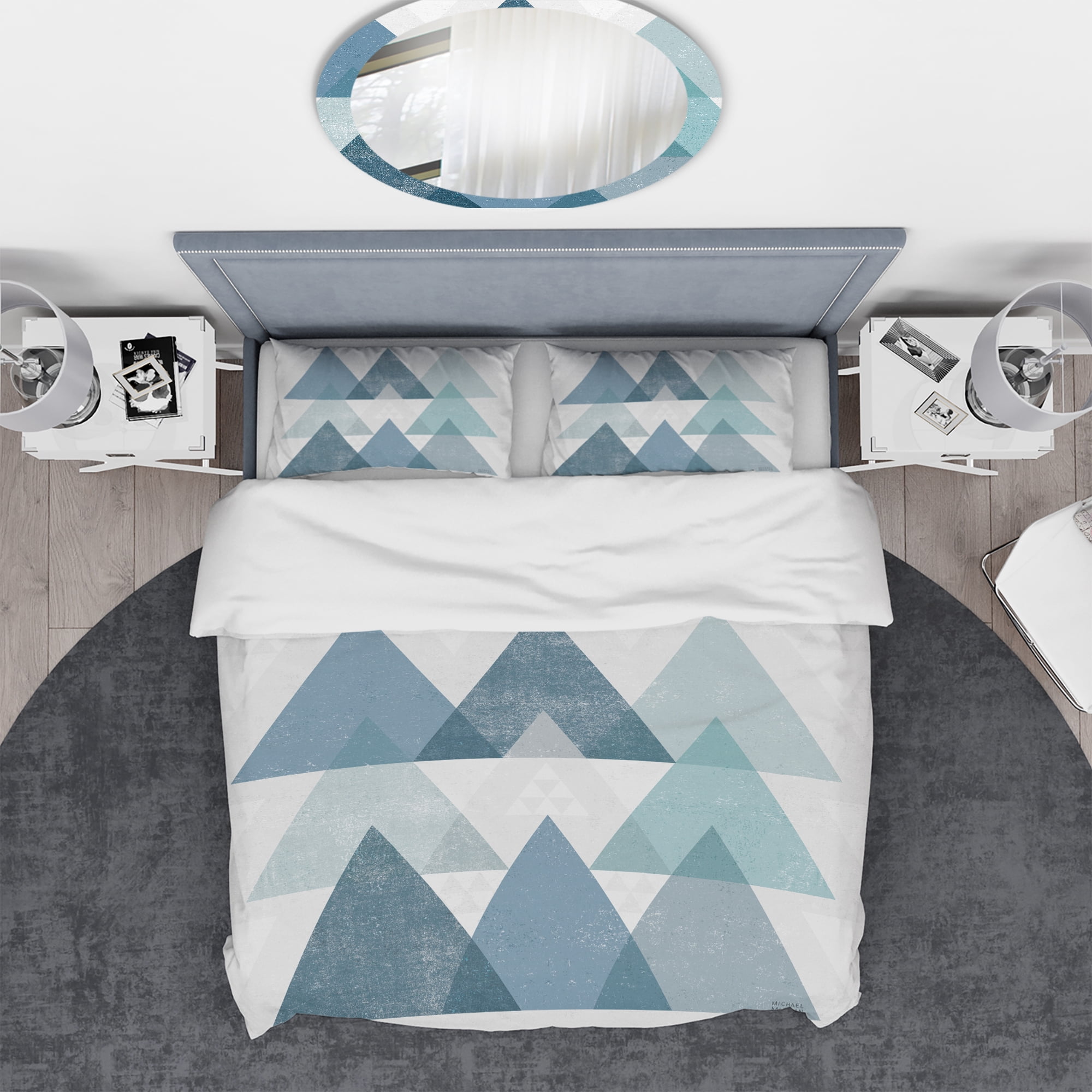 Designart 'minimal Triangles IV Blue' Geometric Duvet Cover Set