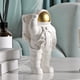 thumbnail image 5 of Estatuil de astronauti de resina creativa, estatua de decoración de escritorio, adorno de astronauti moderno para estante de TV, estantería para Soporte para teléfono Sunnimix Figuras de astronautas, 5 of 8