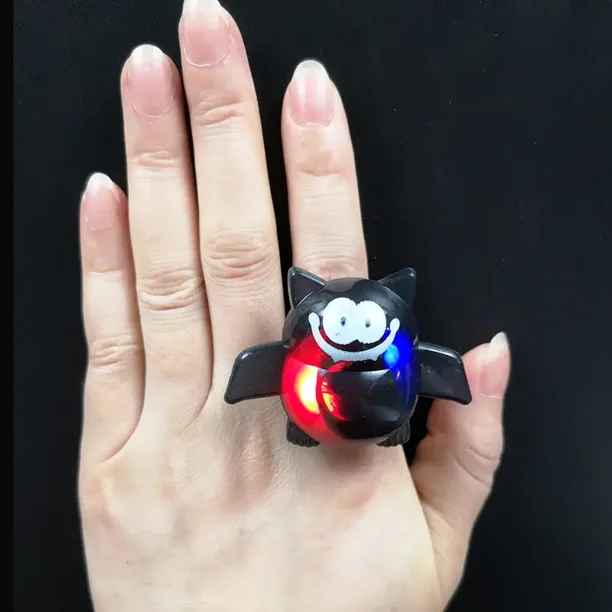 Halloween Light-emitting Plastic Pumpkin Bat Skull Shape Children's Neat Toy Ring Gong Bohan unisex