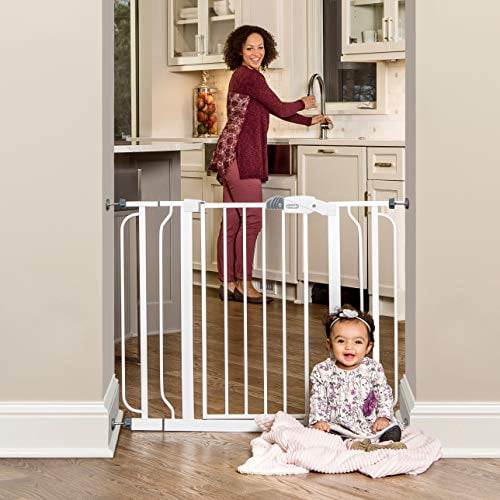 Regalo Easy Step Extra Wide Baby Gate Includes 4 Inch And Extension Kits Pack Of Pressure Mounts Kit Wall Mount Com - Baby Gate Wall Mount Bracket