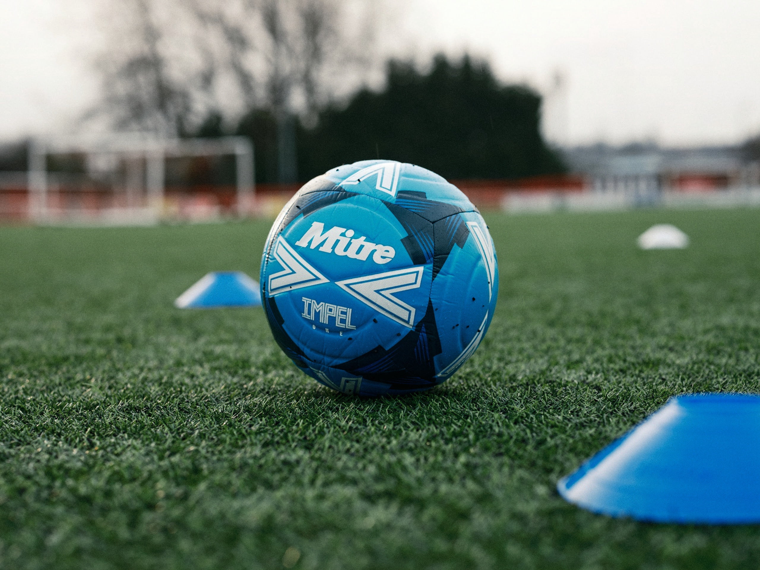 Mitre Impel One Training Soccer Ball – Durable 6-Panel Construction – Soft-Touch Foam & Hyperflow Grooves – for Grass or AstroTurf – Sizes 3,4,5