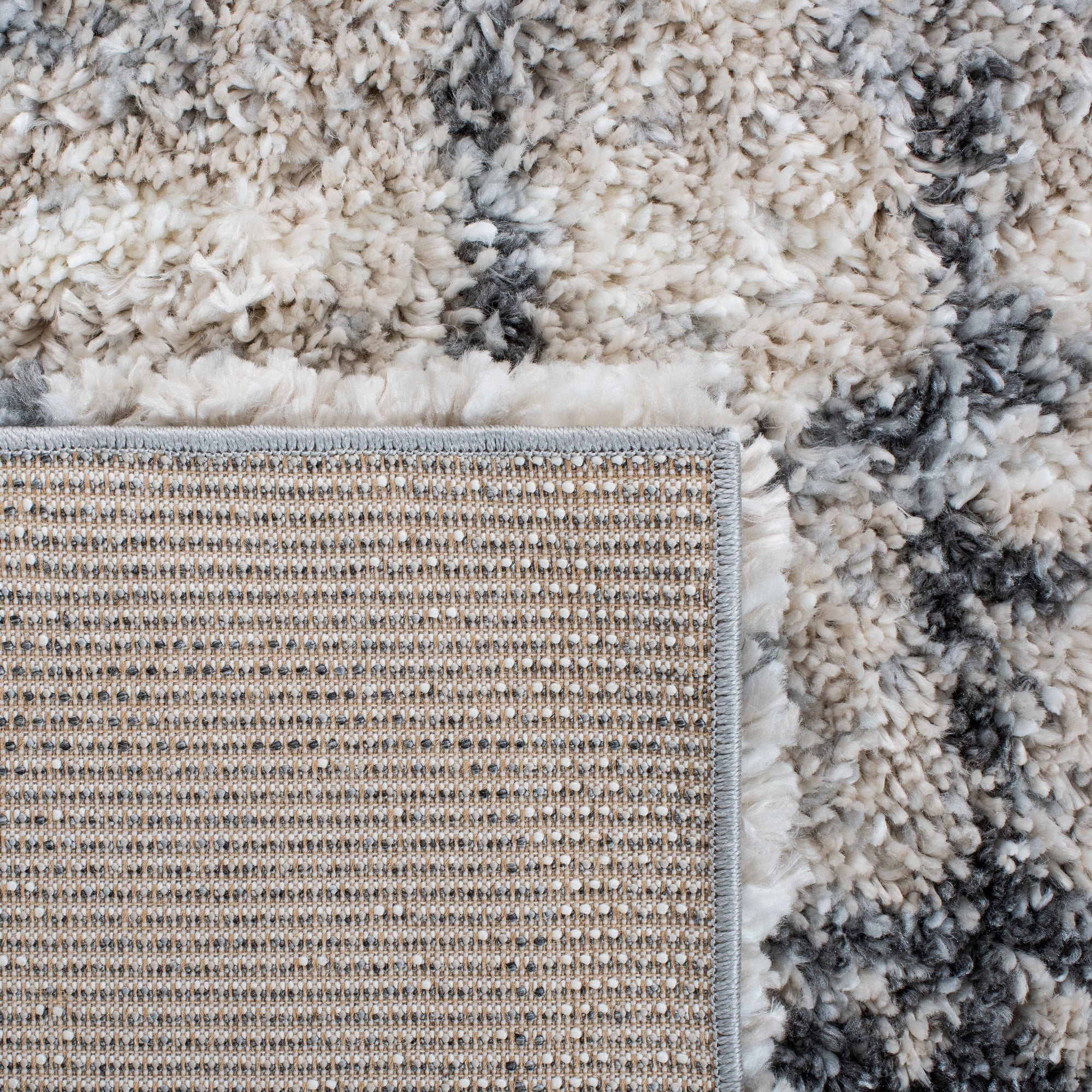 SAFAVIEH Fontana Shag Daphne Block Plush Area Rug, Ivory/Grey, 3' x 3' Round