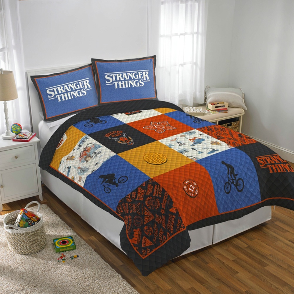 Netflix, Stranger Things Nostalgia Kids 3 Piece Multicolor Quilt and Sham Bedding Set, Queen