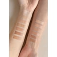 thumbnail image 4 of Base de maquillaje líquida Lavera Cool Honey Hyaluron 30 ml, 4 of 7