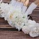 thumbnail image 4 of 2 Unids Gurinalda Con Plumas Artificiales Diadema De cabellero Bohemio Joyas Para Niñas Y Madre Blanco Hugo coronas de flores para madre e hijos, 4 of 10