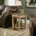 thumbnail image 3 of Sauder® La Collection Boone Mountain Table d'appoint, Finition Chêne Craftsman, 416561, 3 of 4