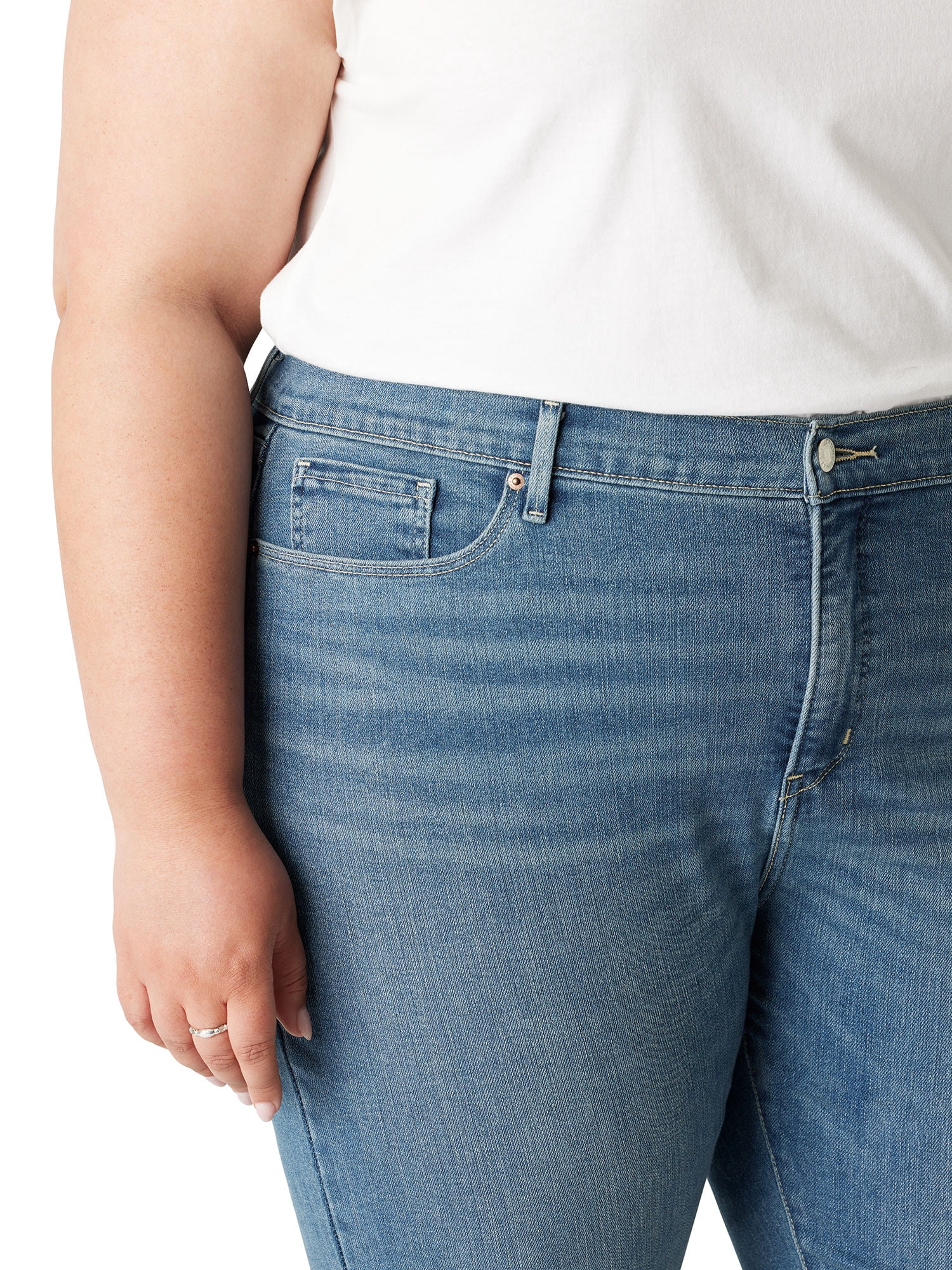 Levi Strauss Signature Women's and Women's Plus Mid Rise Straight Jeans, Tummy-Smoothing Pannel, Sizes 2-26