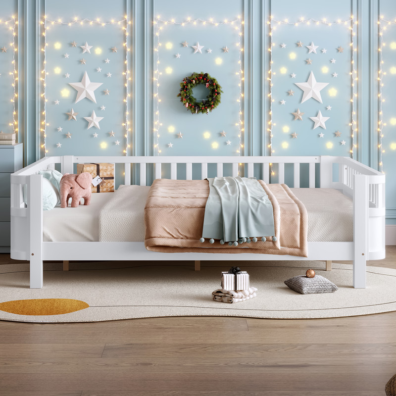 Bellemave Queen Size Montessori Bed with Fence, Wooden Low Platform Bed Frame with Detachable Side Bed Rails and Rounded Corner Design, Multiple Usage Methods Bed, No Box Spring Needed（White）