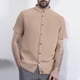 thumbnail image 1 of Blusa y camisa de manga corta con cuello alto para hombre, color liso, informal, holgada, con botones, de poliéster., 1 of 6