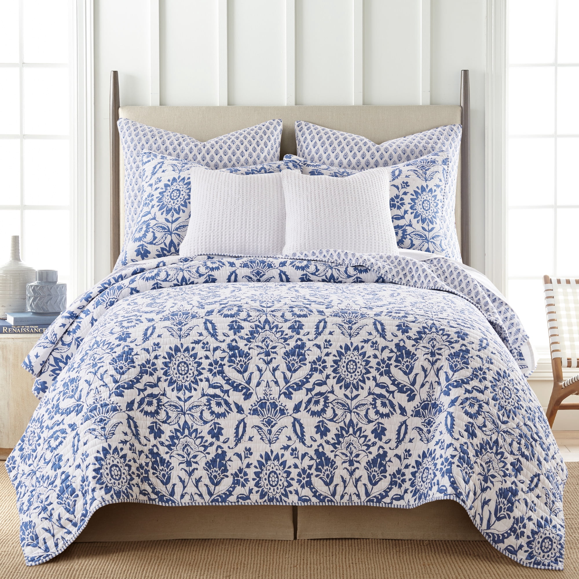 Levtex Home Clara Blue 3-Pieces White Floral Quilt Bedding Sets, King