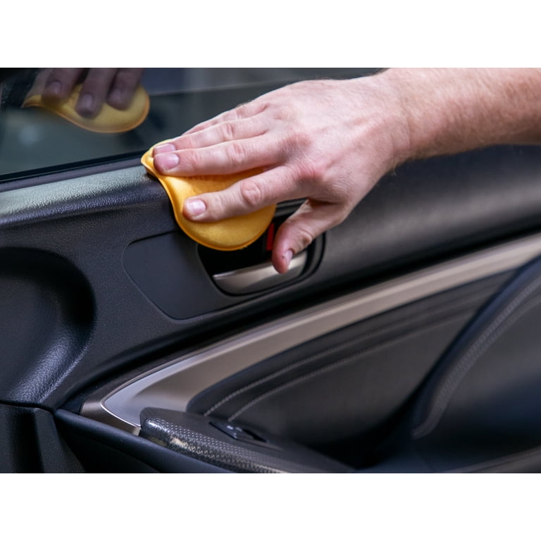 megu Meguiar's Ultimate Protectant Spray, G14716, 15.2 oz