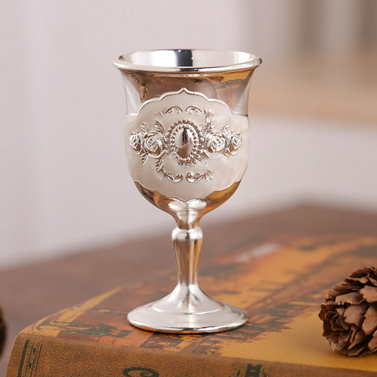 Copper Wine Glasses, European Vintage Wine Cup Metal Wine Goblet Art Craft Decoration Wine Glass Portable Wine Tumbler for Coffee, Beer, Whiskey