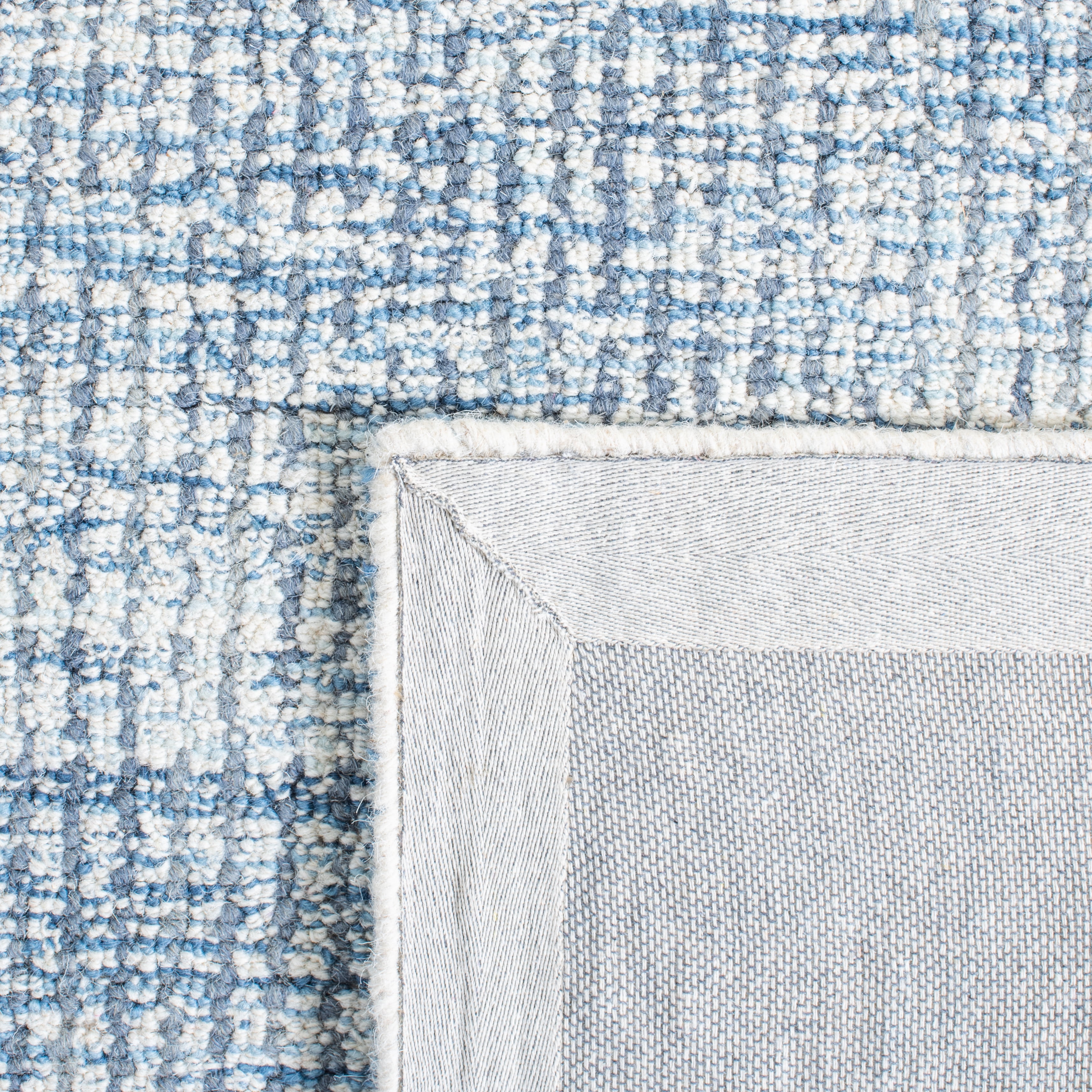 SAFAVIEH Metro Matilda Striped Area Rug, Ivory/Blue, 6' x 6' Round
