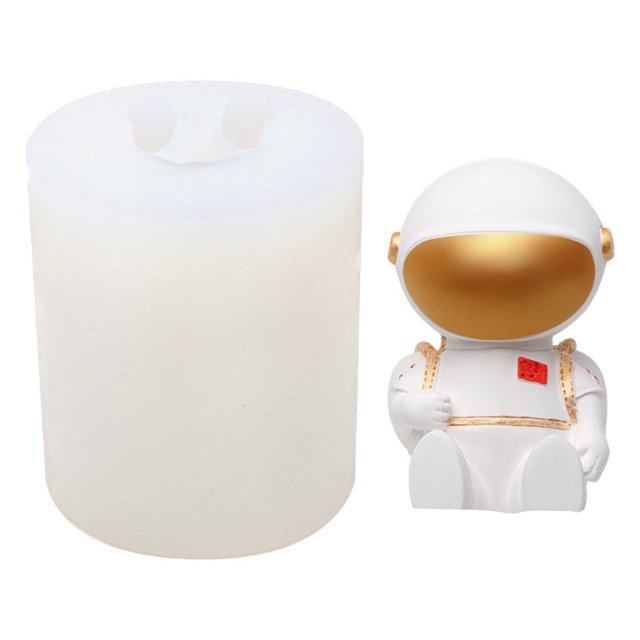 Techinal 3D Astronaut Silicone Mold Aromatherapy Plaster Candle Mould DIY Plaster Epoxy Mold for Resin Casting
