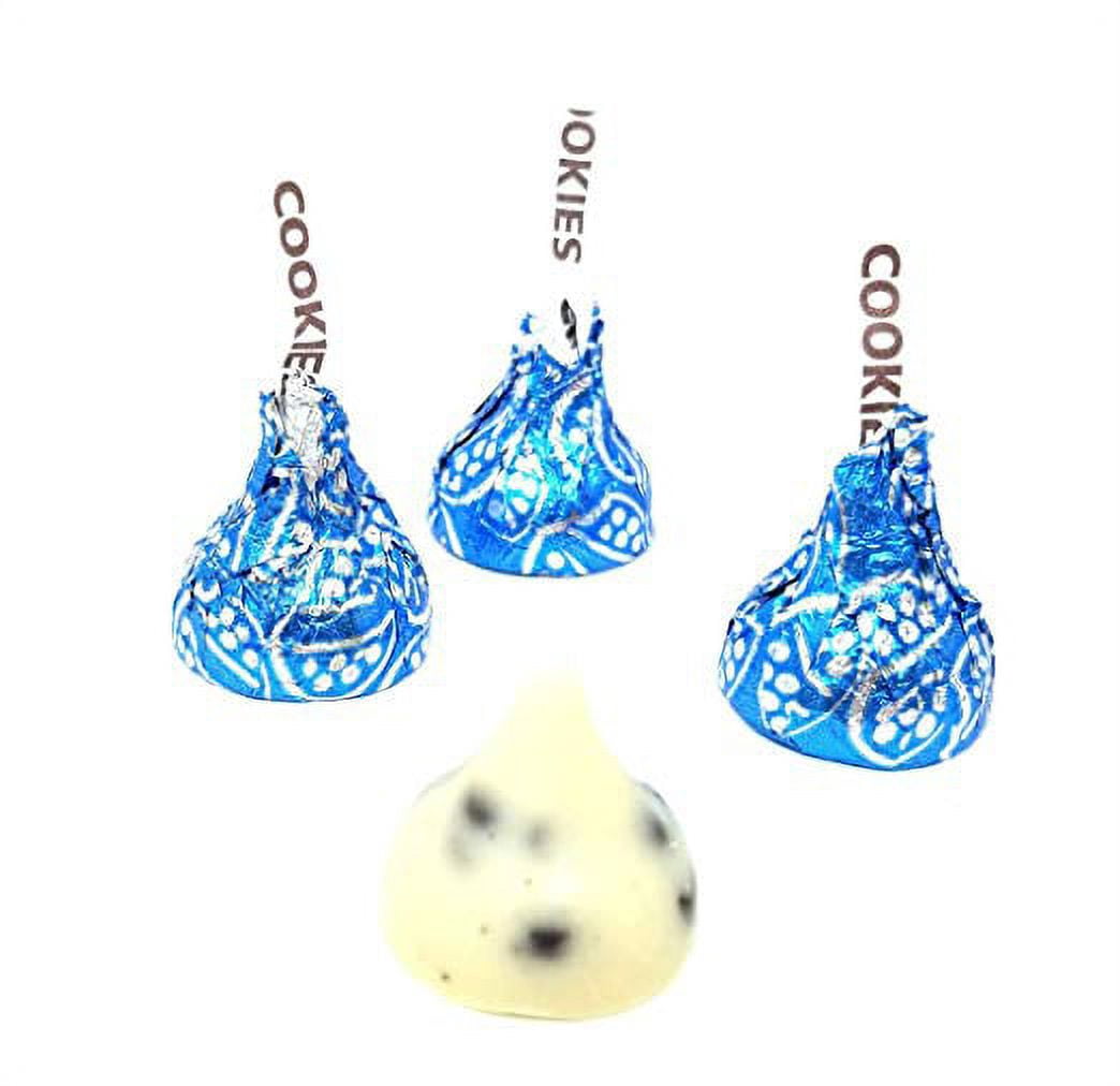 Hershey's Kisses Cookies and Cream Blue Foil, 2 pounds bag