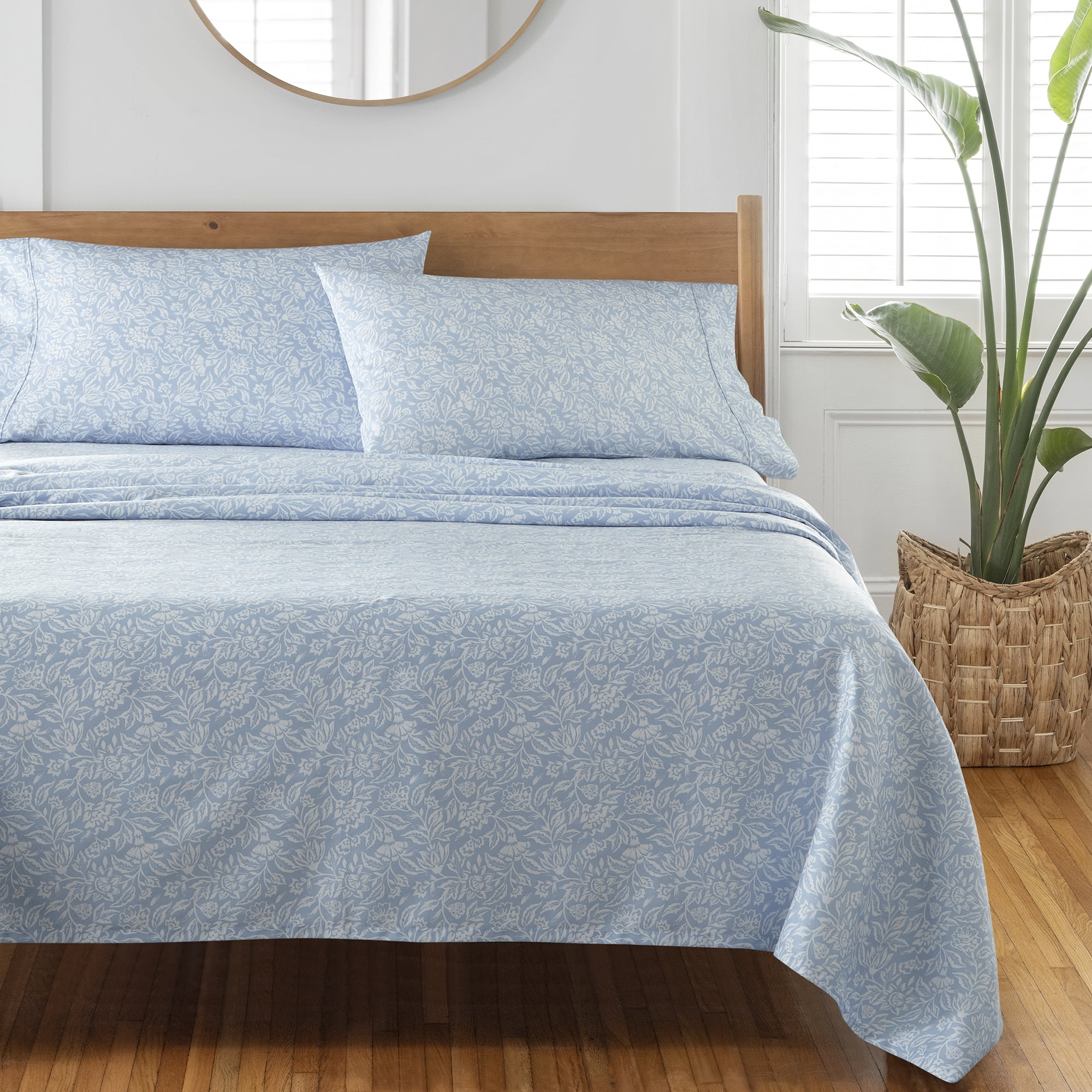 Better Homes & Gardens 4-Piece 300 Thread Count Floral Blue