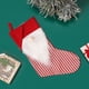 thumbnail image 4 of Media Navideñas, Diseño Bordado Personalizado, Patrón Tradicional de Punto Rojo y Blanco, Decoración Navideña para El Hogar, Ambiente Acogedor Invernal, Bolsa de Regalo Grande, 1 Pieza, 4 of 4