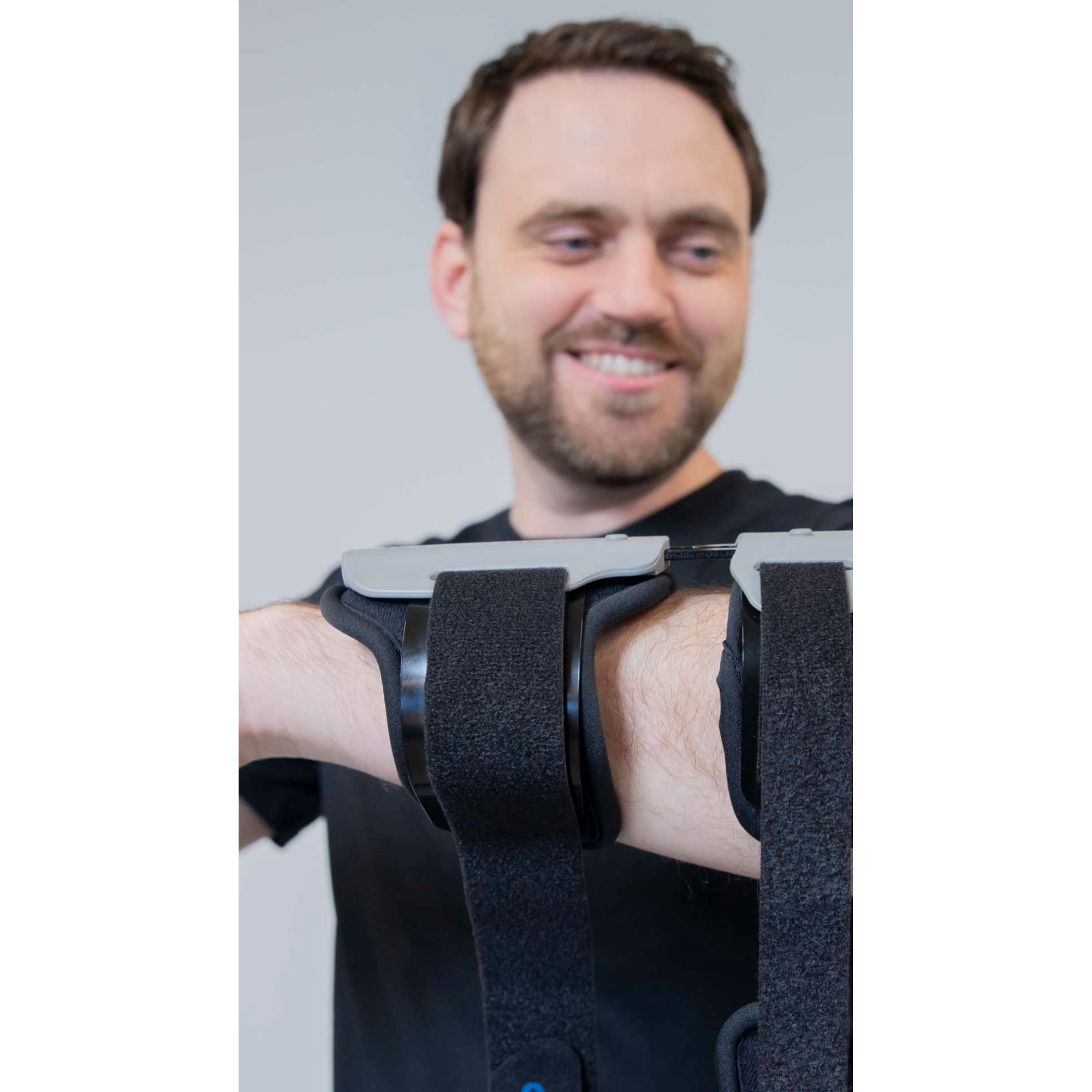 Rebound One Size D-Ring / Hook and Loop Strap Closure Post-Op Elbow Brace Single Patient Use