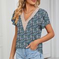 thumbnail image 2 of Whataatahia Blusa estampada de encaje guipur Blusa de guipur de manga corta con pétalos y escote en V para mujer Citas Azul Estampado floral XL, 2 of 6