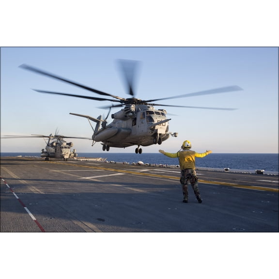 24"x36" Gallery Poster, CH-53E Super Stallion helicopter USS Kearsarge (LHD 3)