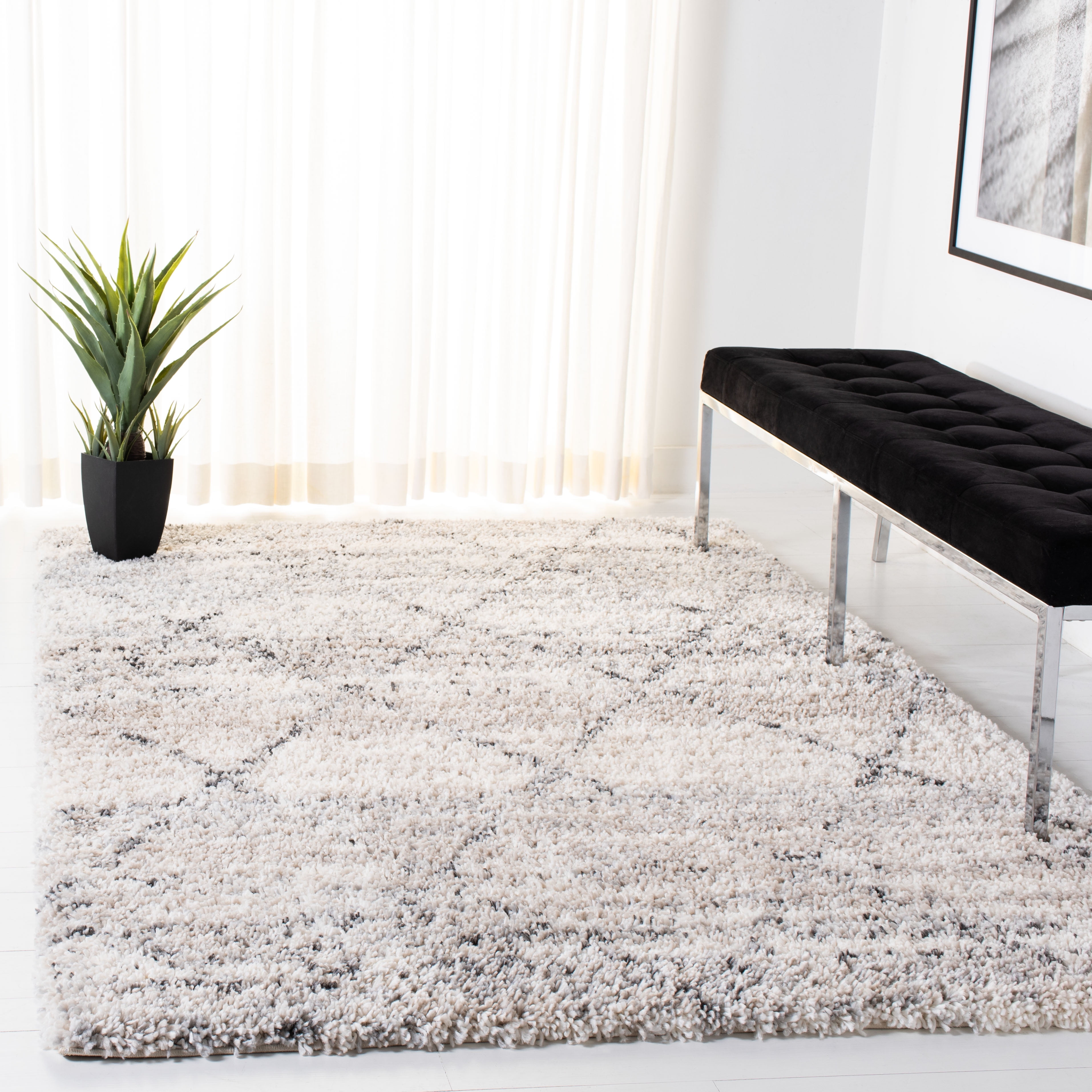 SAFAVIEH Fontana Shag Darina Diamond Plush Area Rug, Grey/Ivory, 10' x 14'