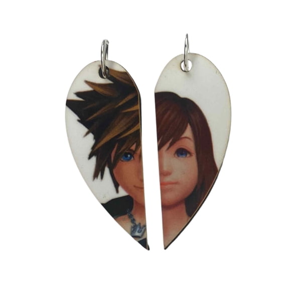 Sora & Kairi Matching Heart Necklaces or Keyrings | Kingdoms Hearts Couples Gift | Gifts for Him or Her