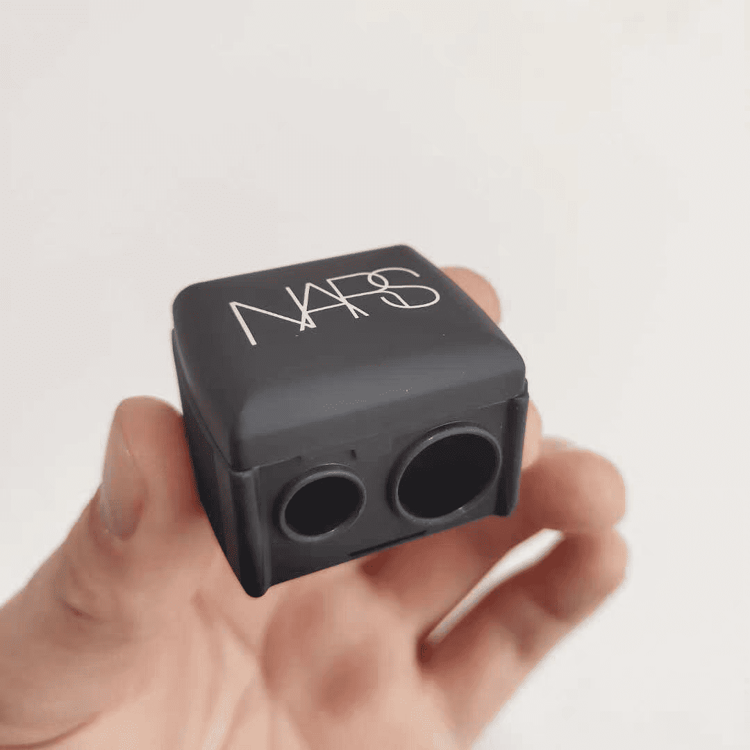 Nars Pencil Sharpener Dual-Hole Black - for Lip & Eye Pencils