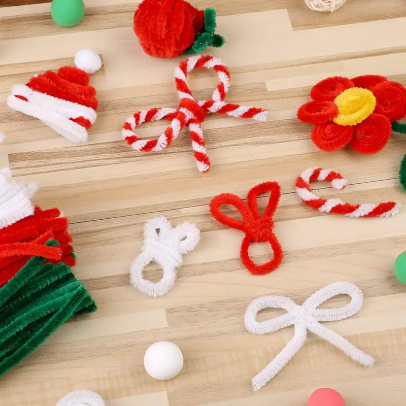 300pcs Pipe Cleaners, Christmas Craft Pipe Cleaners, Pipe Cleaners Chenille Stems, Pipe Cleaners Bulk, Art Pipe Cleaners For Creative Christmas Decoration Supplies (Red+Green+White)