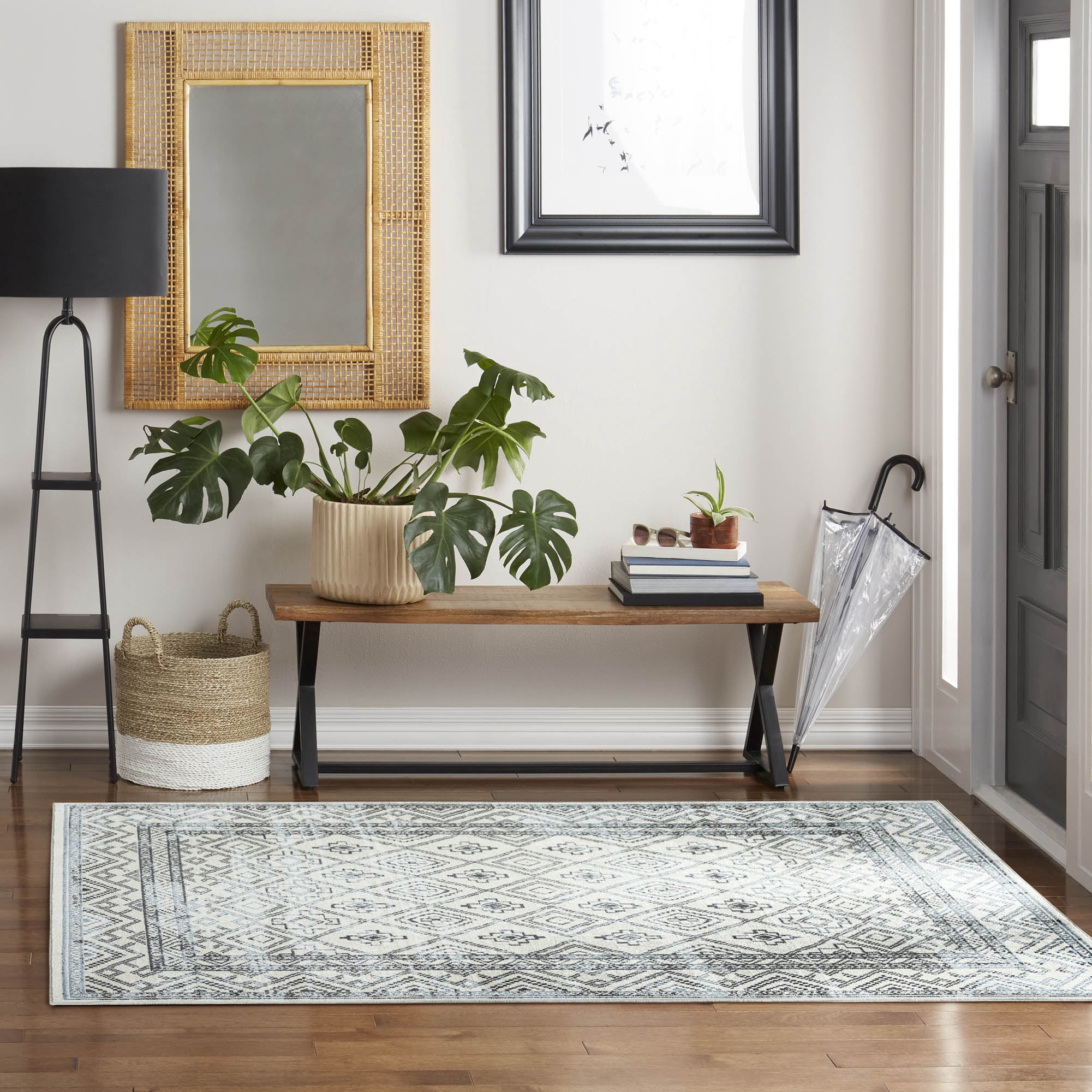 Everwash™ Treasure Cambria Southwest Geometric Machine Washable Area Rug, Beige/Navy Blue, 6'6"x9'2"