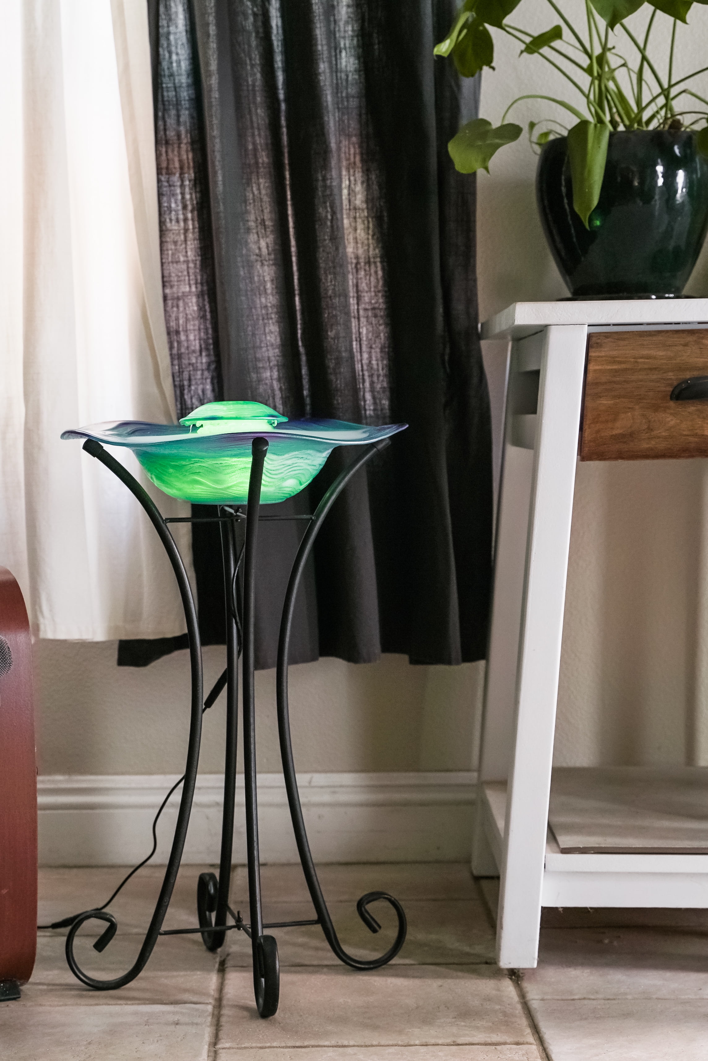 XBrand Floor Aromatherapy Mist Fountain/Aroma Diffuser w/Inline Control