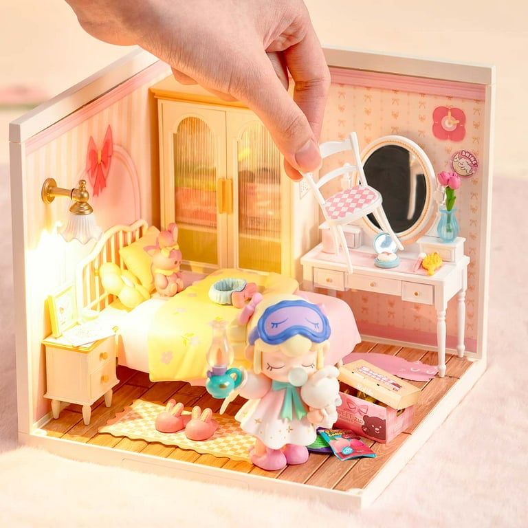 rolife, DIY Miniature Dollhouse, Pink Bedroom, 105 Pieces