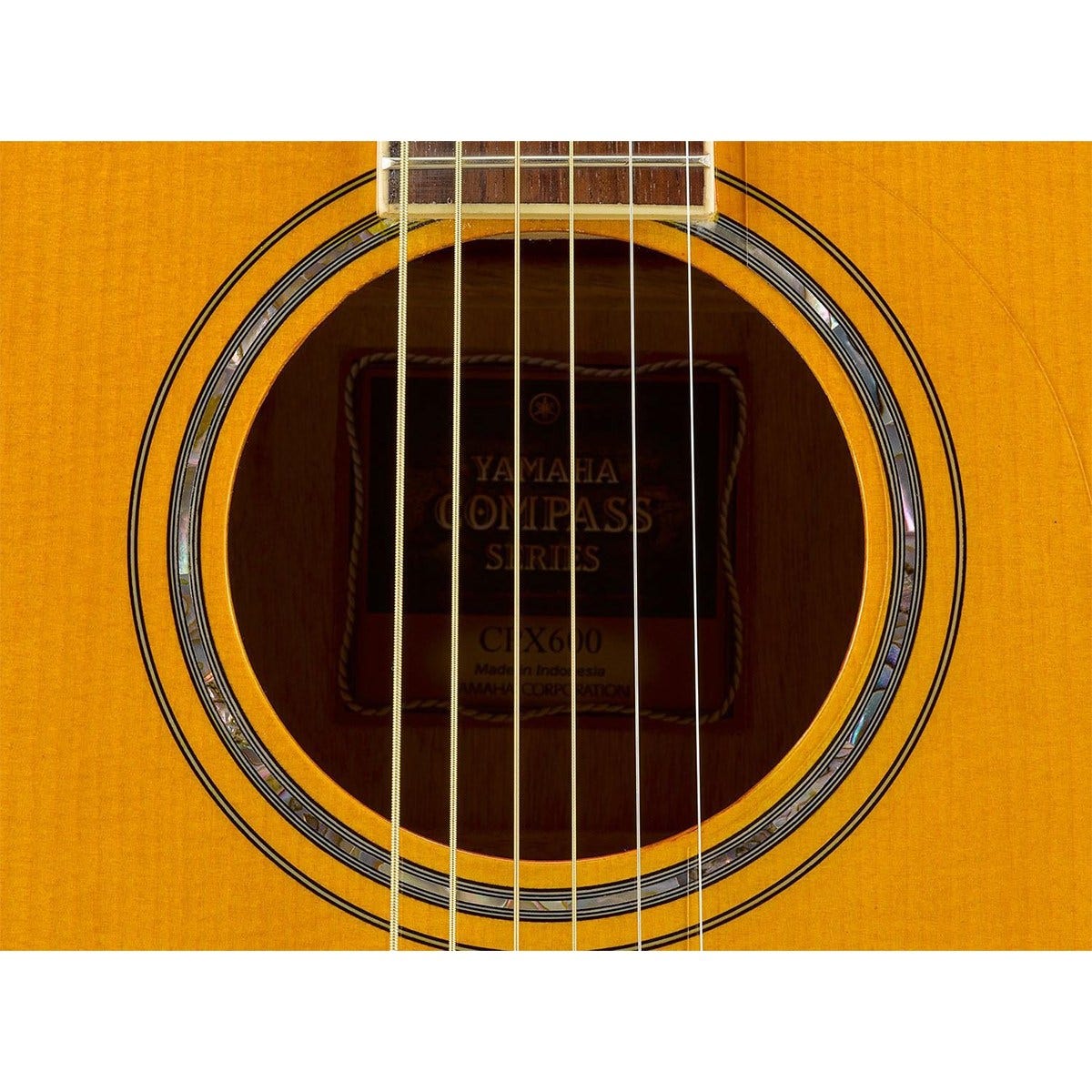 Yamaha CPX600 Medium Jumbo Acoustic-Electric Guitar Vintage Tint