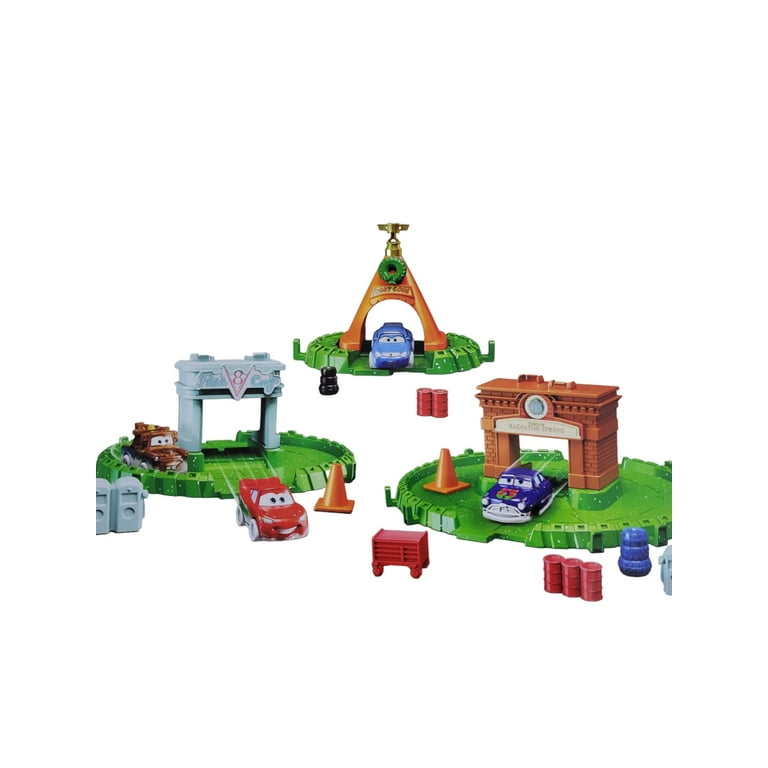 輸入品　Disney Pixar 24パーツ　カーズ　アドベントカレンダー Amazon.com: Disney Pixar Cars Advent Calendar Countdown to