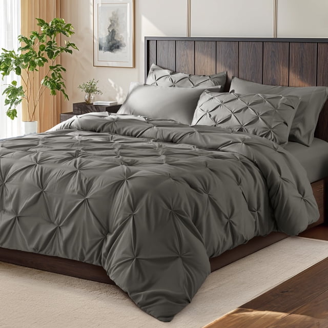 SONORO KATE Juego de Edredón Matrimonial, 7 Piezas para Todas las Estaciones, Cama en una Bolsa con Edredón Plisado - Sábana Plana y Sábana Ajustable - Fundas de Almohada y Fundas, Gris